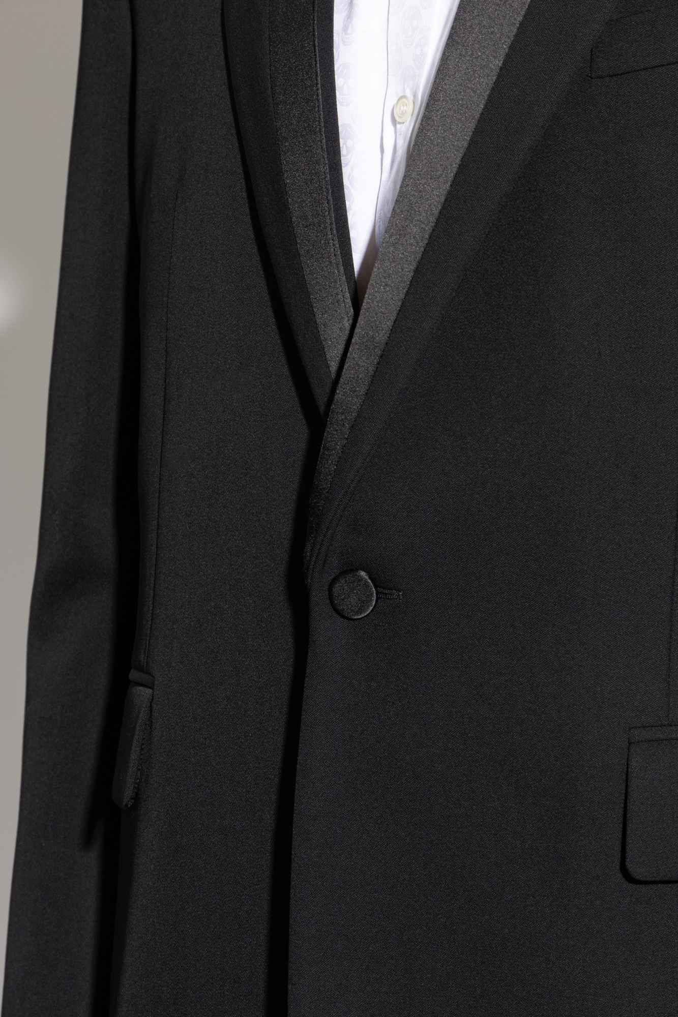 Alexander McQueen Wool blazer with silk lapels | Men's | Vitkac